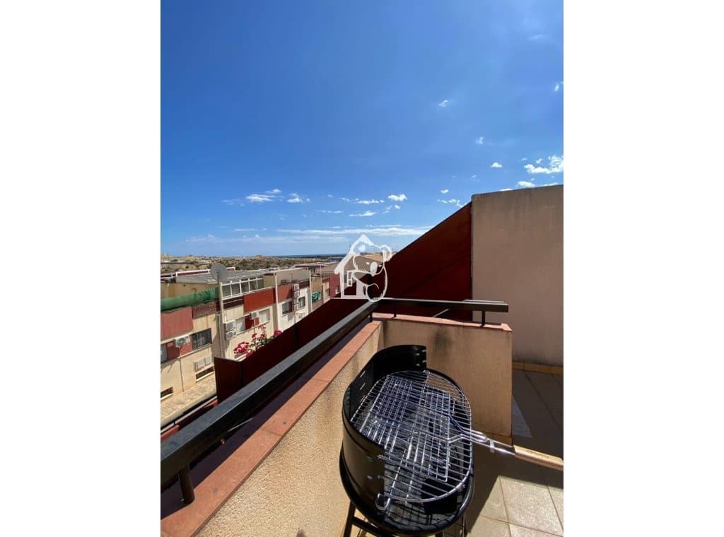 2 bedroom Apartment for rent in San Fulgencio with pool - € 1,350 (Ref: 9449993)