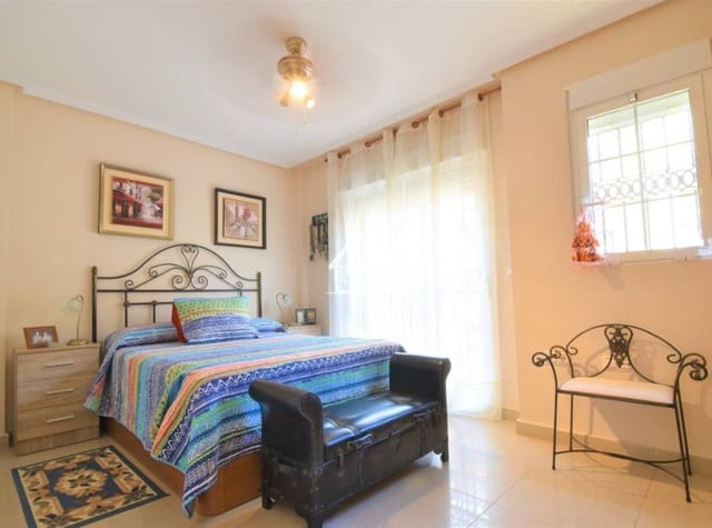 3 soverom Leilighet til leie i Los Dolses, Orihuela med svømmebasseng garasje - € 1 370 (Ref: 9451660)