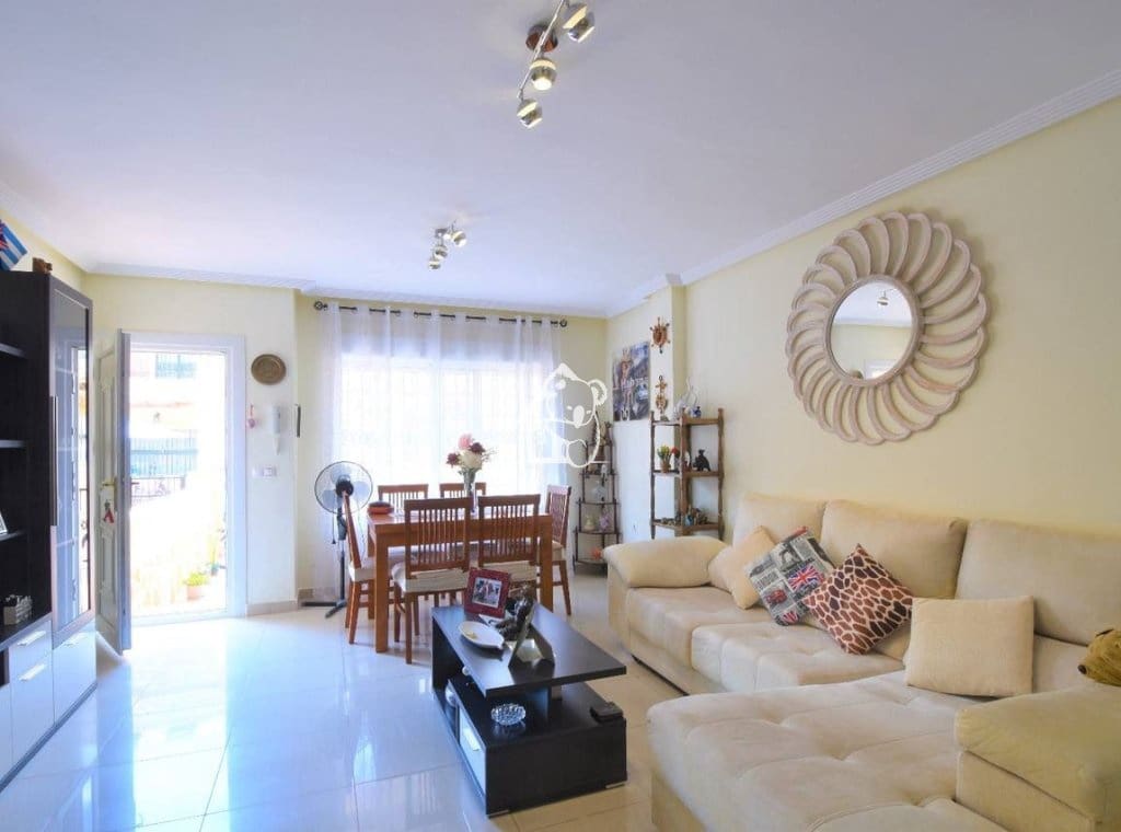 3 soverom Leilighet til leie i Los Dolses med svømmebasseng garasje - € 1 370 (Ref: 9451660)