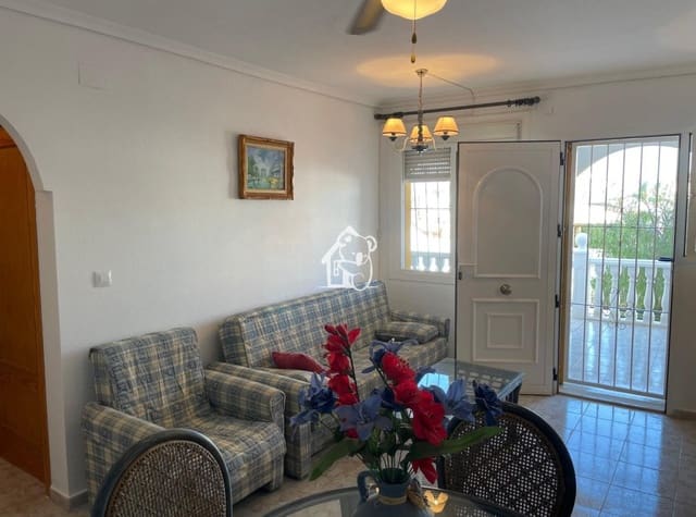 Chalet de 2 habitaciones en El Edén, Guardamar del Segura en alquiler con piscina - 810 € (Ref: 9451662)