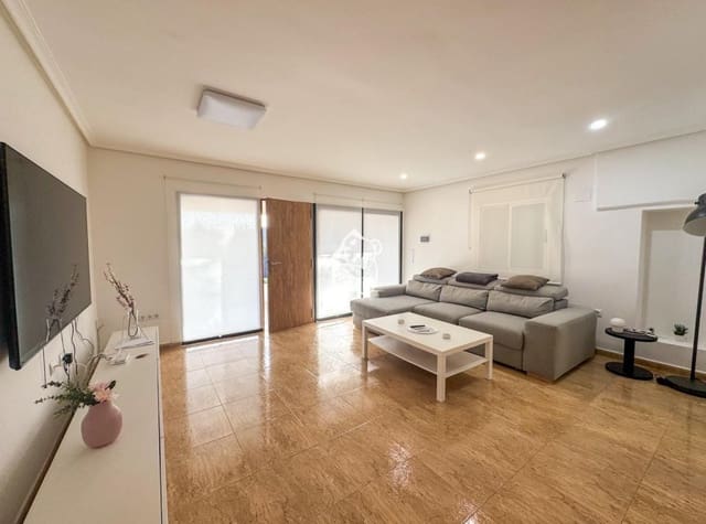 Villa/Maison de 6 chambres à louer à Los Balcones - Los Altos, Torrevieja avec piscine - 3 000 € (Ref: 9455697)