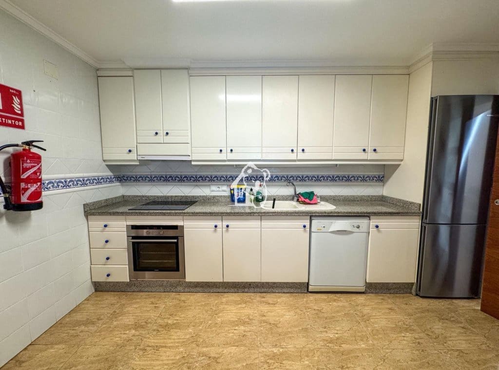 6 slaapkamer Villa te huur in Torrevieja met zwembad - € 3.000 (Ref: 9455697)