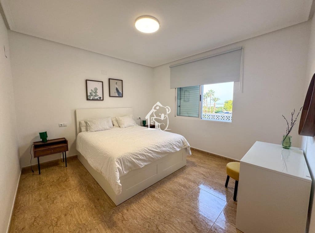 6 slaapkamer Villa te huur in Torrevieja met zwembad - € 3.000 (Ref: 9455697)