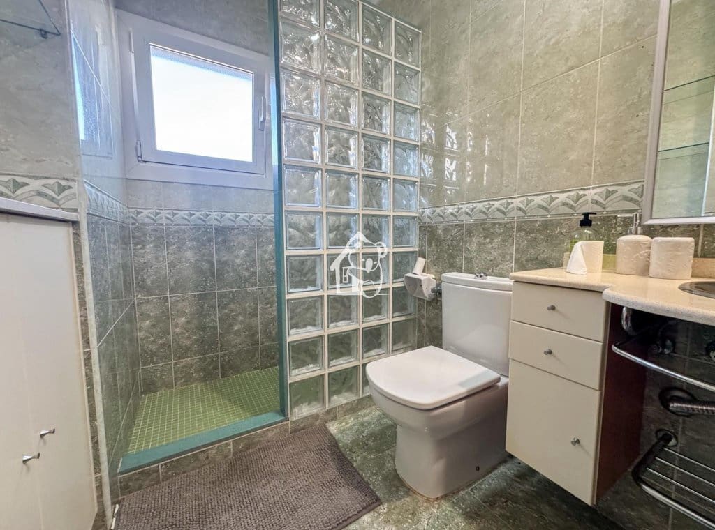 6 slaapkamer Villa te huur in Torrevieja met zwembad - € 3.000 (Ref: 9455697)