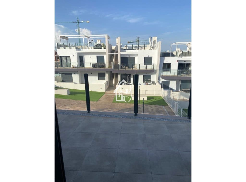 2 slaapkamer Appartement te huur in San Miguel de Salinas met zwembad - € 900 (Ref: 9455698)