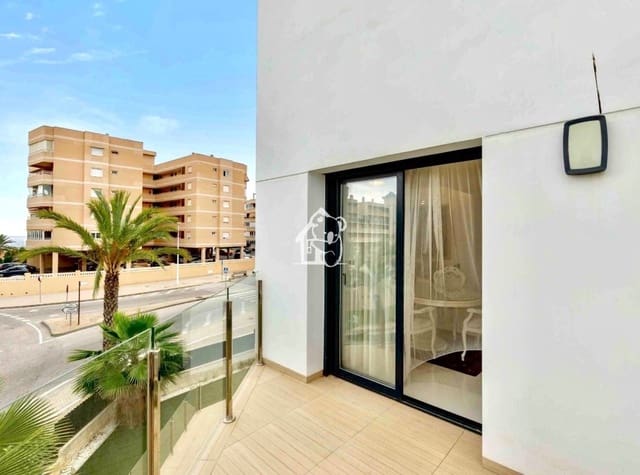 2 Zimmer Penthouse zu vermieten in Arenales del Sol, Elche / Elx mit Pool - 1.535 € (Ref: 9460856)