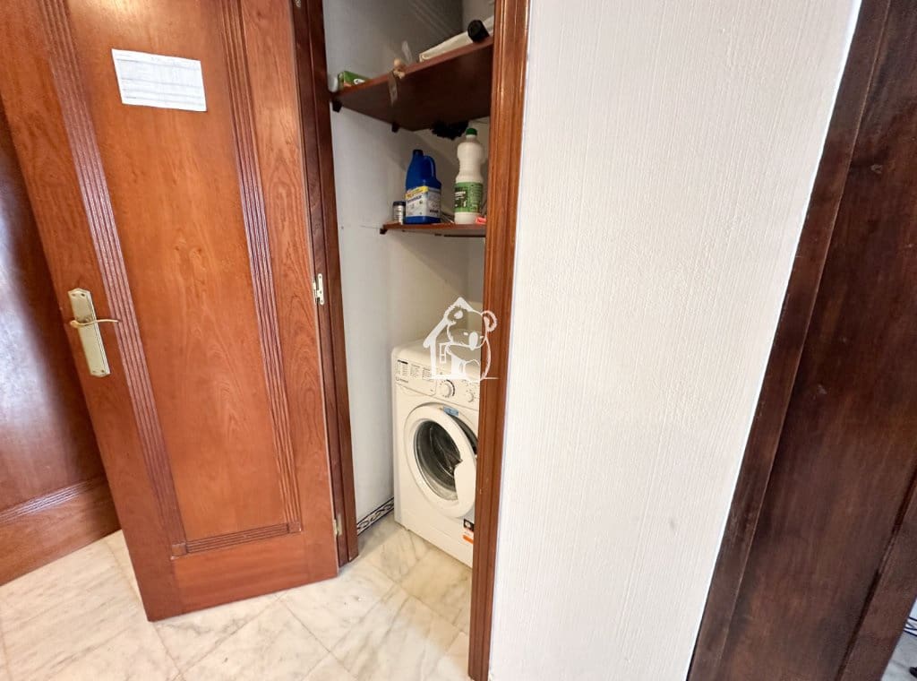 Ático de 2 habitaciones en Torrevieja en alquiler con piscina - 1.000 € (Ref: 9465091)