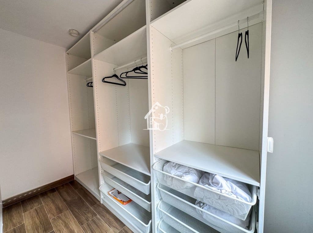 2 soveværelse Lejlighed til leje i Torrevieja - € 950 (Ref: 9465092)