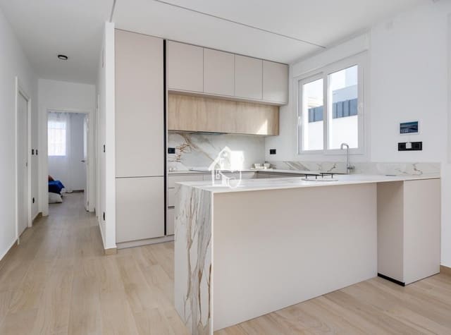 3 chambre Villa/Maison à vendre à Aguas Nuevas, Torrevieja avec piscine - 598 000 € (Ref: 9467908)