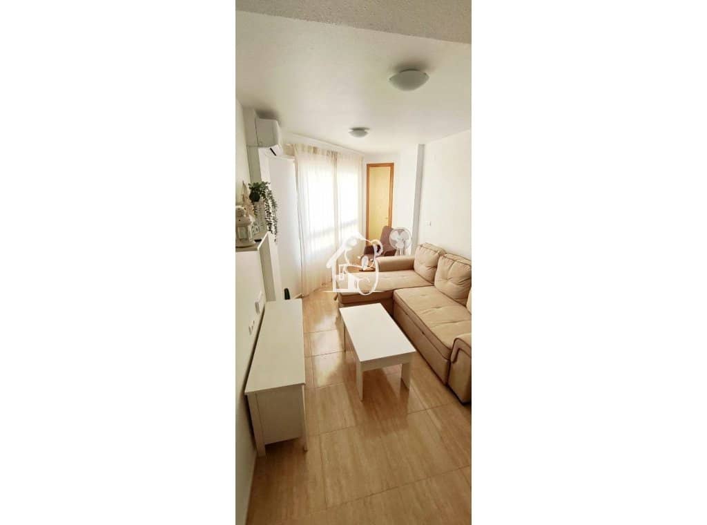 1 quarto Apartamento para arrendar em Torrevieja com piscina garagem - 790 € (Ref: 9470160)