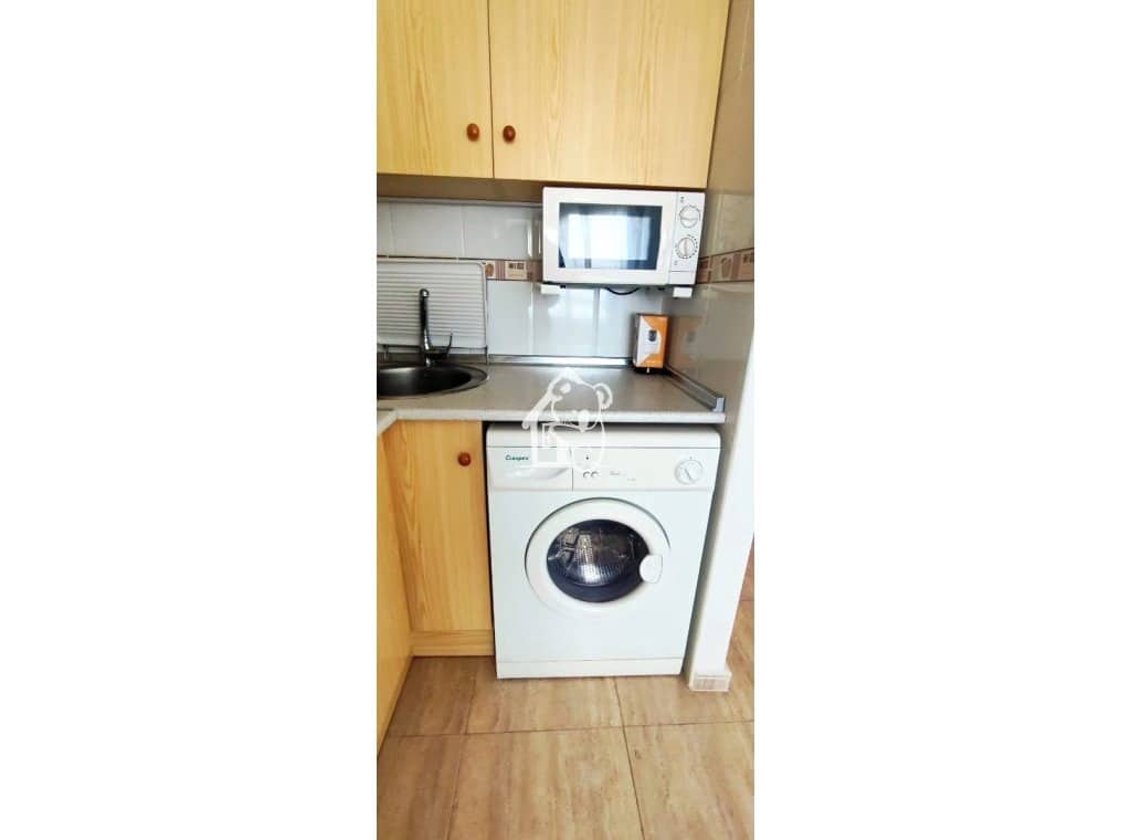 1 quarto Apartamento para arrendar em Torrevieja com piscina garagem - 790 € (Ref: 9470160)