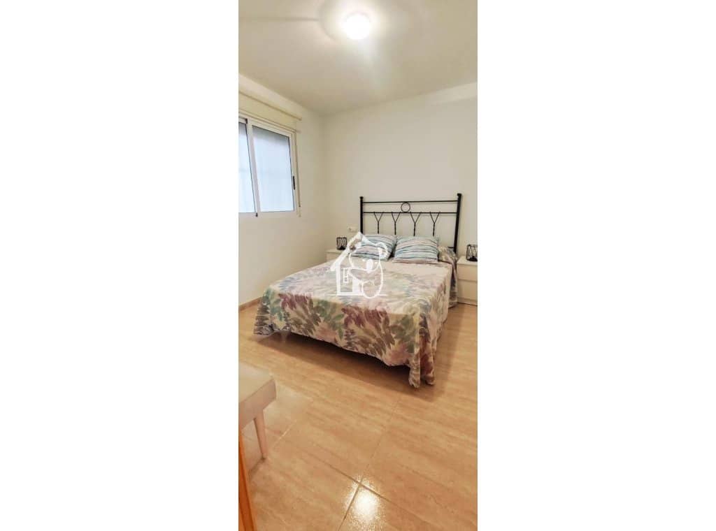 1 quarto Apartamento para arrendar em Torrevieja com piscina garagem - 790 € (Ref: 9470160)