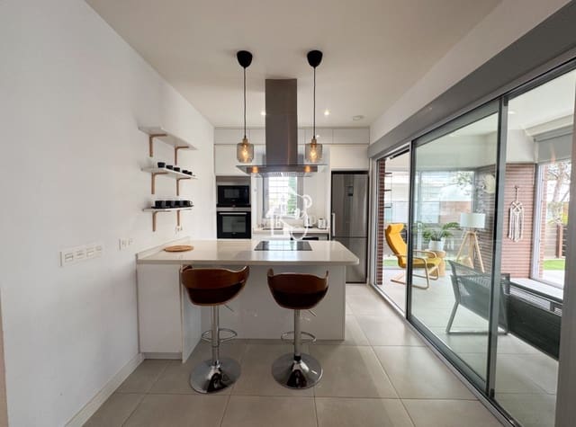 3 slaapkamer Appartement te huur in Los Dolses, Orihuela met zwembad - € 1.850 (Ref: 9470804)