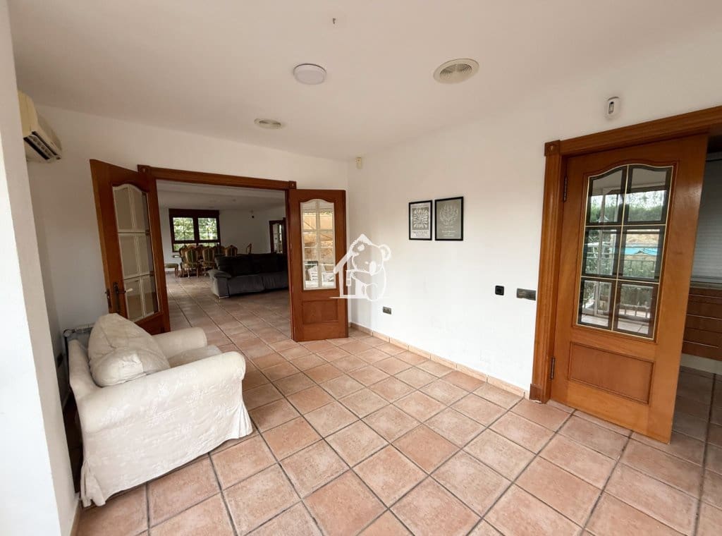 5 sypialnia Willa do wynajęcia w Torrevieja z basenem garażem - 2 350 € (Ref: 9470913)