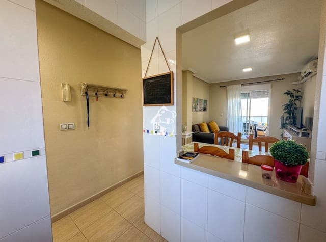 2 makuuhuone Huoneisto vuokrattavana paikassa Parque Acuático - Sector 25, Torrevieja - 750 € (Ref: 9471830)