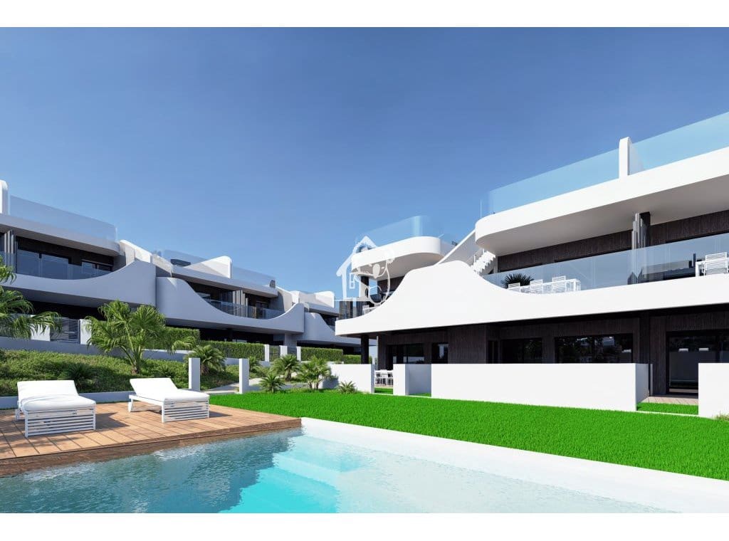 2 bedroom Bungalow for sale in San Miguel de Salinas with pool - € 250,000 (Ref: 9480818)