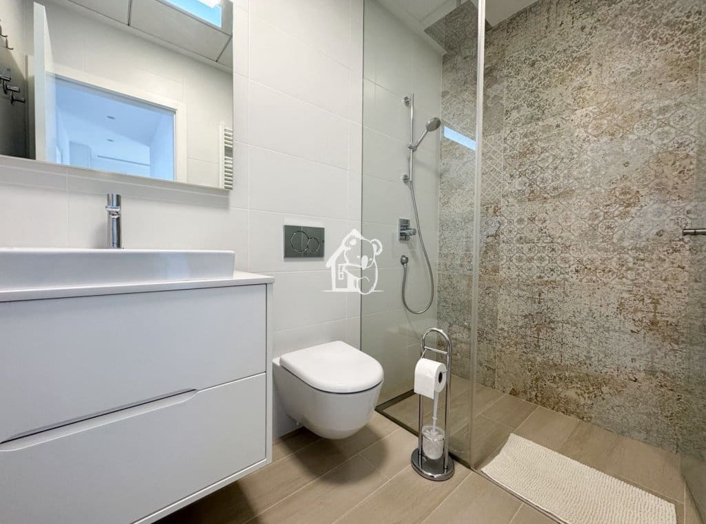 3 bedroom Apartment for sale in Orihuela Costa with pool garage - € 449,000 (Ref: 9485057)