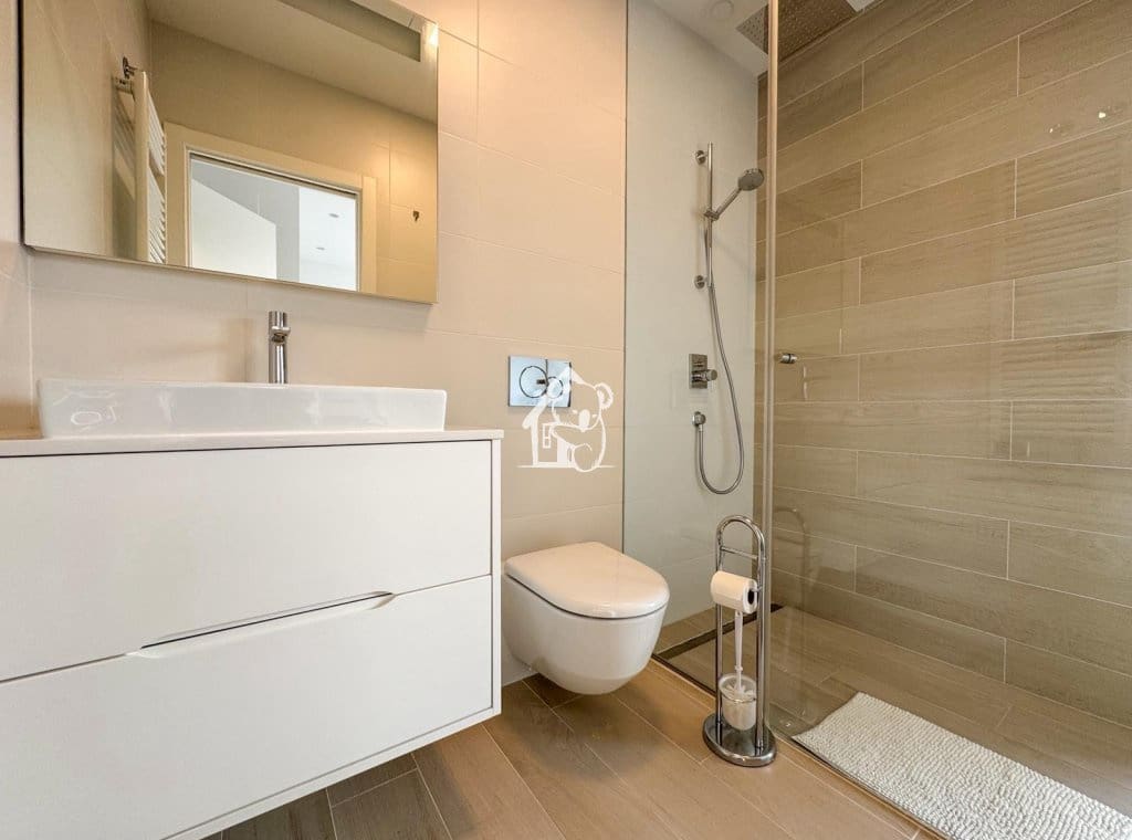 3 bedroom Apartment for sale in Orihuela Costa with pool garage - € 449,000 (Ref: 9485057)