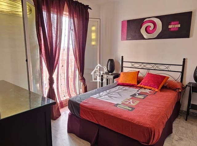 2 bedroom Beach Apartment for rent in Los Frutales, Torrevieja with pool - € 950 (Ref: 9485498)