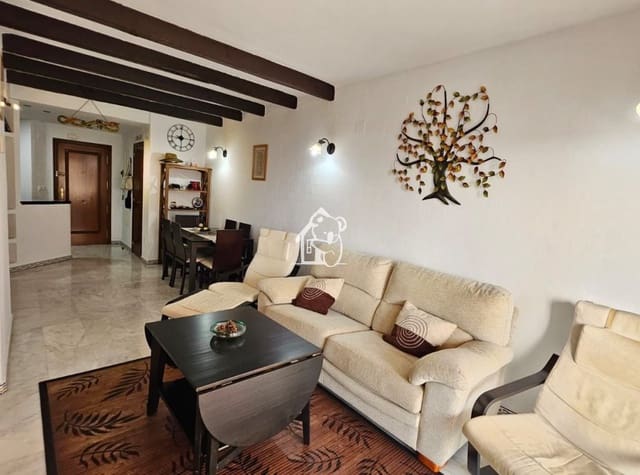 2 bedroom Beach Apartment for rent in Los Frutales, Torrevieja with pool - € 950 (Ref: 9485498)