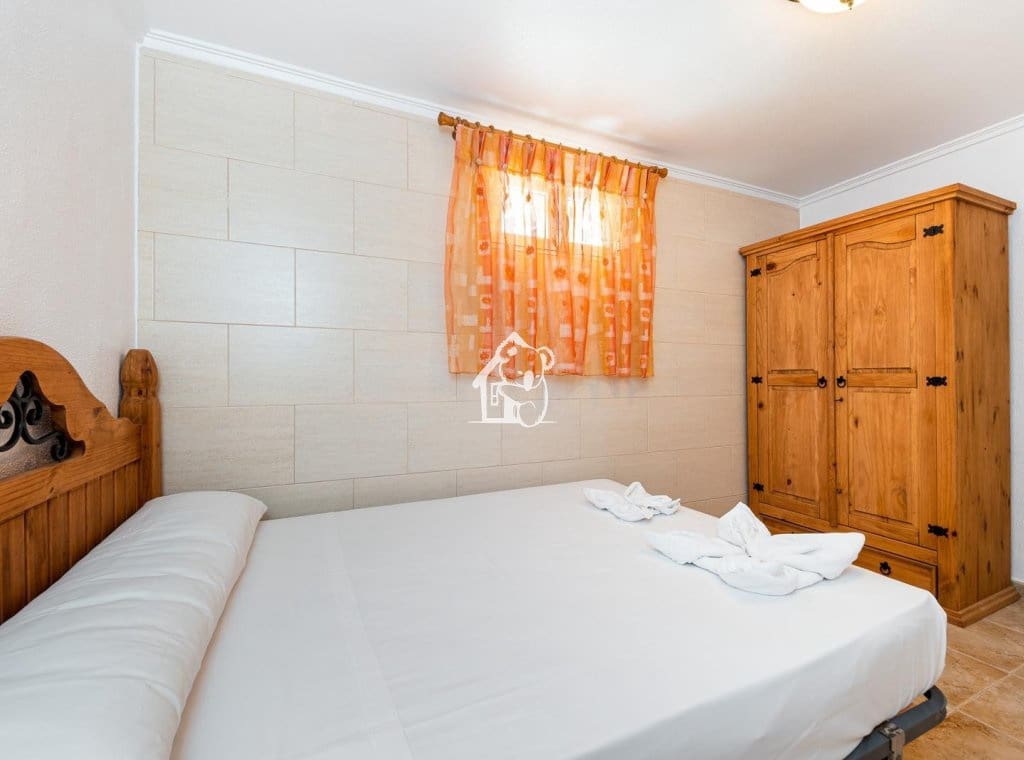 Chalet de 5 habitaciones en La Mata en alquiler - 1.300 € (Ref: 9494101)