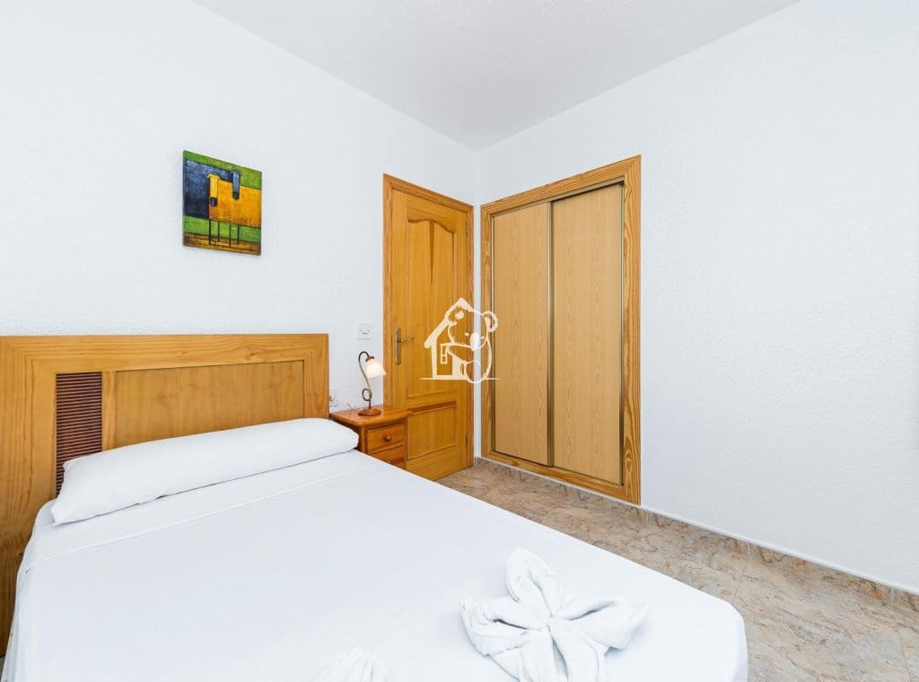 Chalet de 5 habitaciones en La Mata en alquiler - 1.300 € (Ref: 9494101)