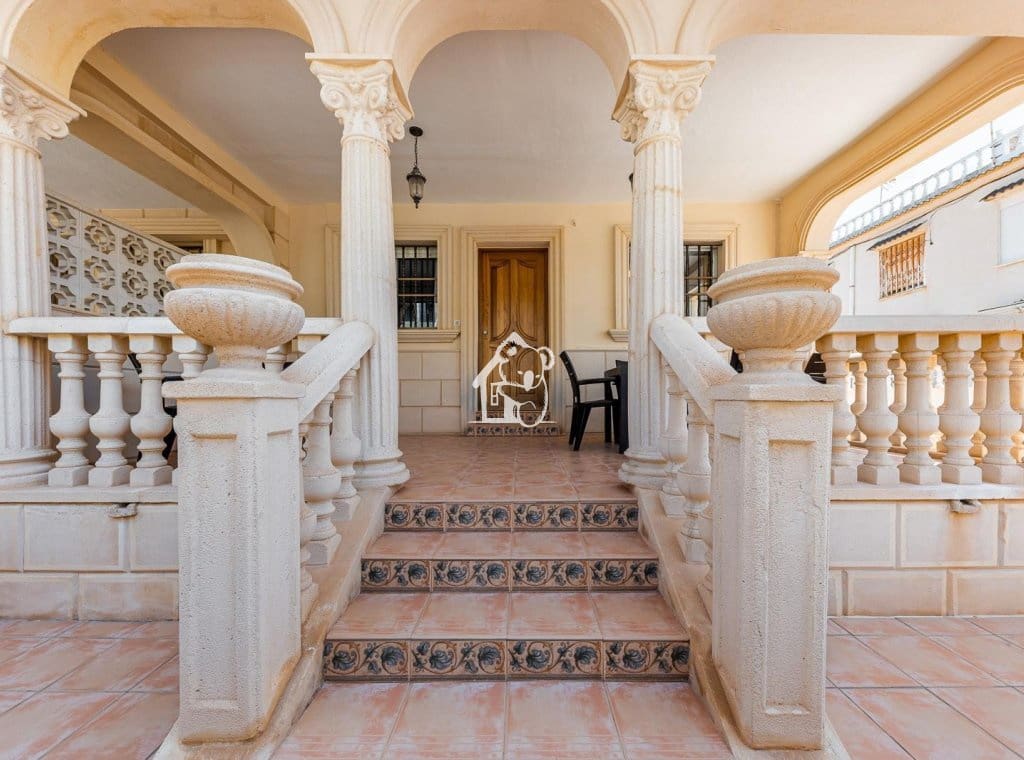 Chalet de 5 habitaciones en La Mata en alquiler - 1.300 € (Ref: 9494101)