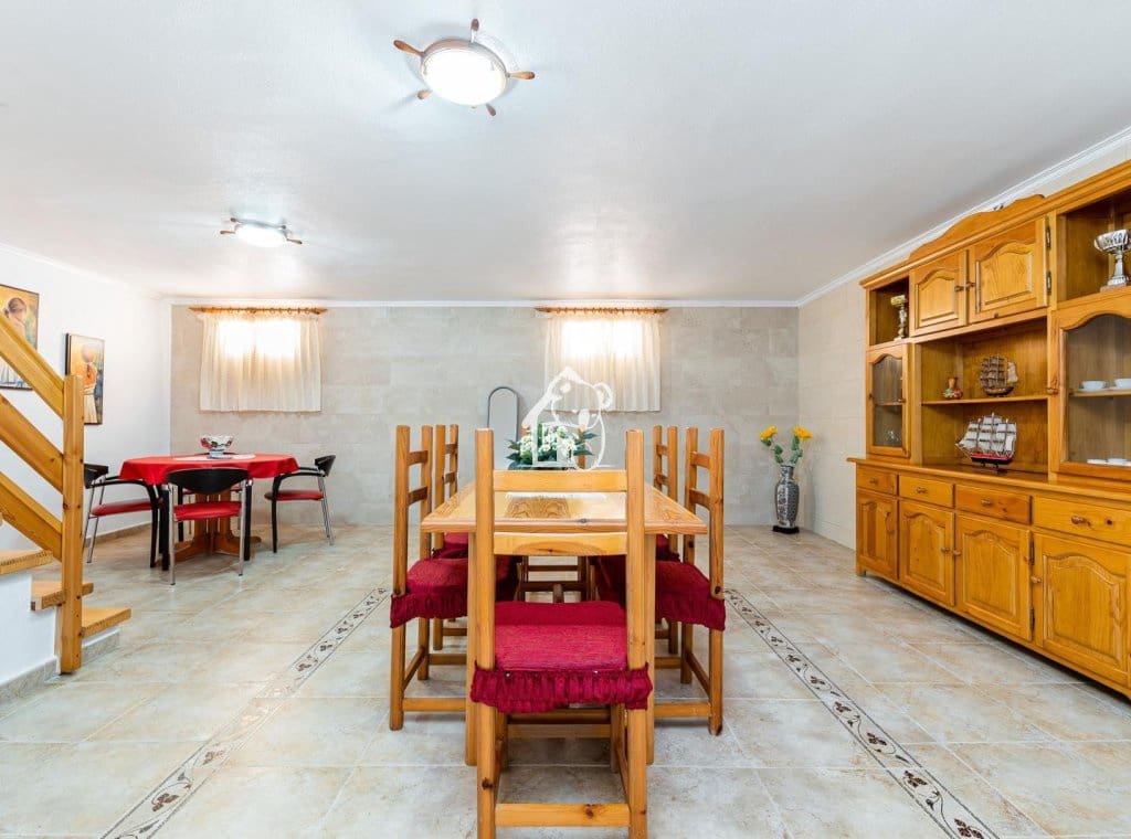 Chalet de 5 habitaciones en La Mata en alquiler - 1.300 € (Ref: 9494101)