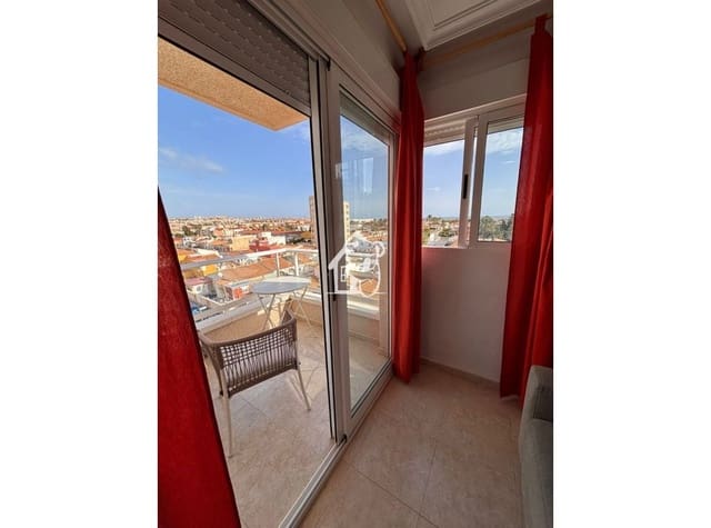 2 soveværelse Lejlighed til leje i Nueva Torrevieja, Torrevieja med swimmingpool garage - € 800 (Ref: 9496708)