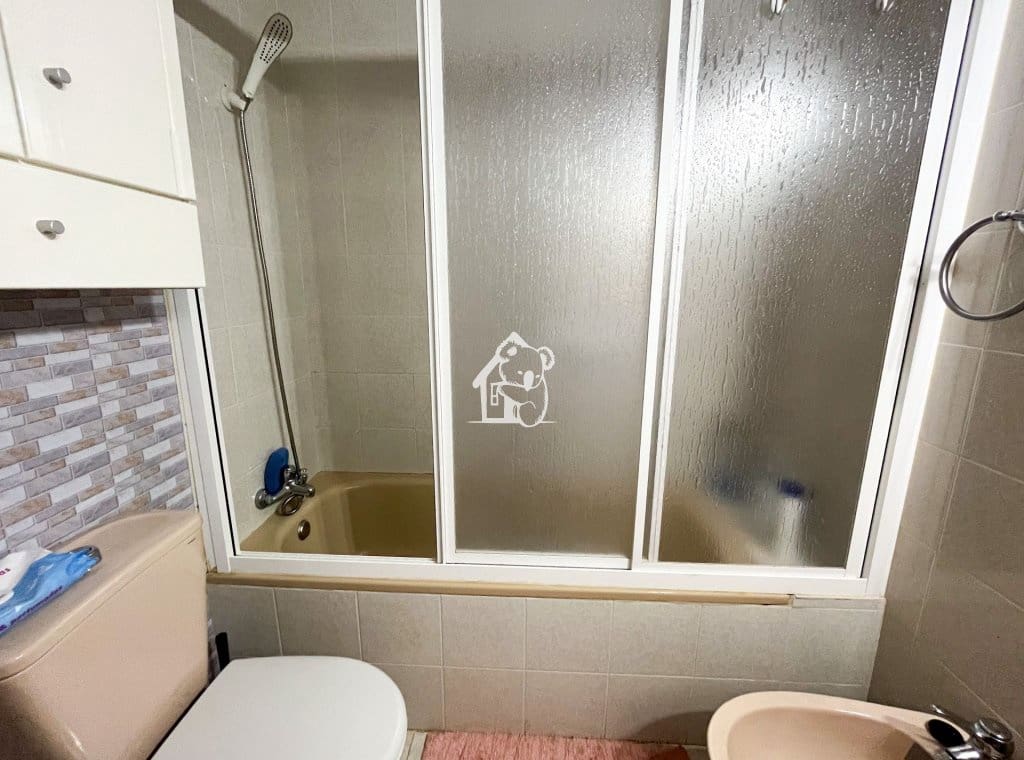 Bungalow de 3 habitaciones en Orihuela en alquiler con piscina - 750 € (Ref: 9500951)