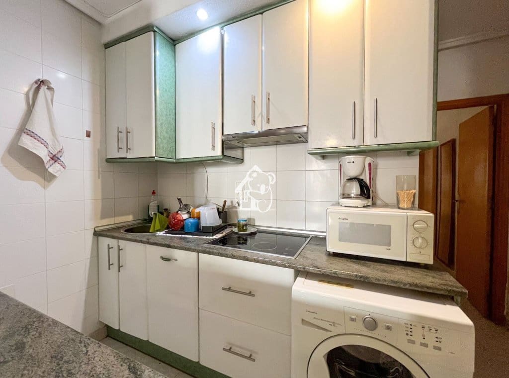 Bungalow de 3 habitaciones en Orihuela en alquiler con piscina - 750 € (Ref: 9500951)