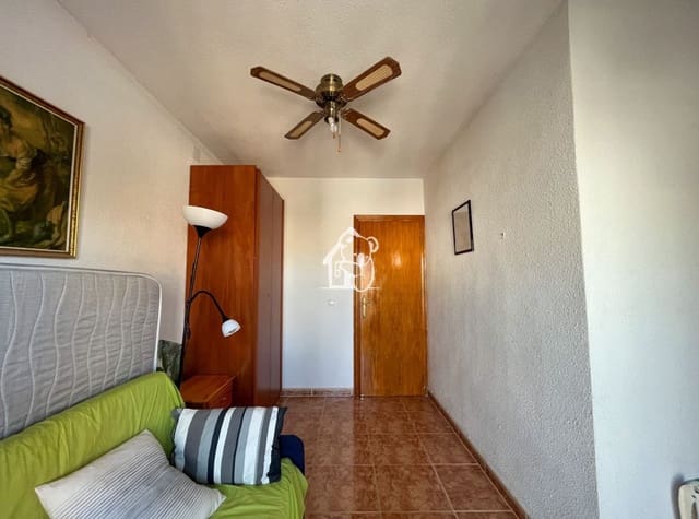 Bungalow de 3 habitaciones en La Florida, Orihuela en alquiler con piscina - 750 € (Ref: 9500951)