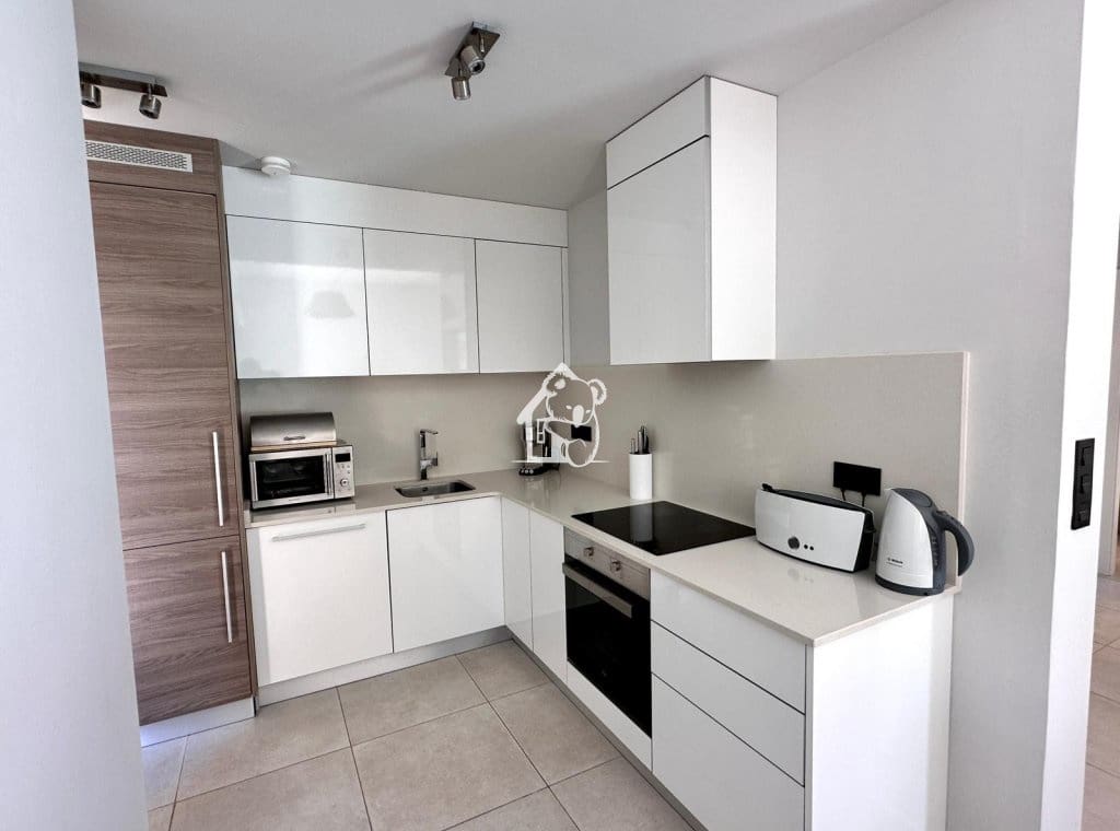 Villa/Maison de 2 chambres à louer à Los Dolses avec piscine garage - 2 300 € (Ref: 9508044)