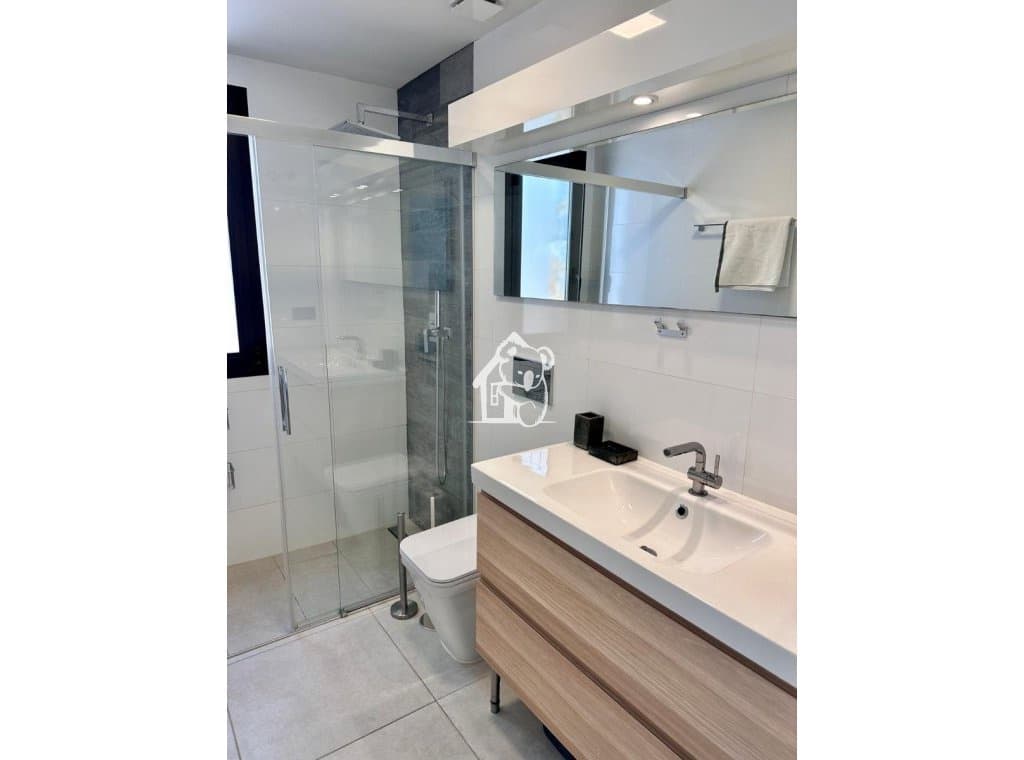 Villa/Maison de 2 chambres à louer à Los Dolses avec piscine garage - 2 300 € (Ref: 9508044)