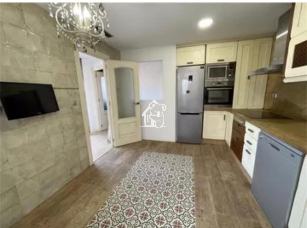 3 bedroom Penthouse for rent in Almoradi with garage - € 900 (Ref: 9511468)