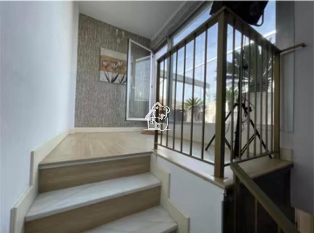 3 bedroom Penthouse for rent in Almoradi with garage - € 900 (Ref: 9511468)