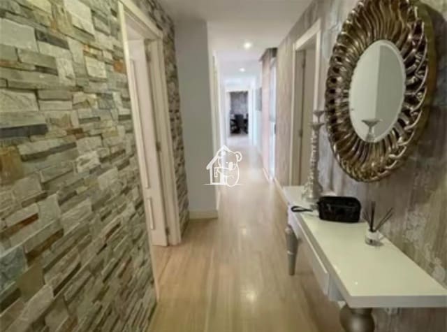 3 bedroom Penthouse for rent in Almoradí with garage - € 900 (Ref: 9511468)