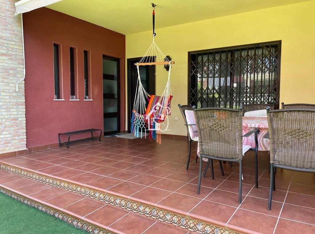 3 bedroom Apartment for rent in Orihuela Costa with pool - € 1,500 (Ref: 9511469)