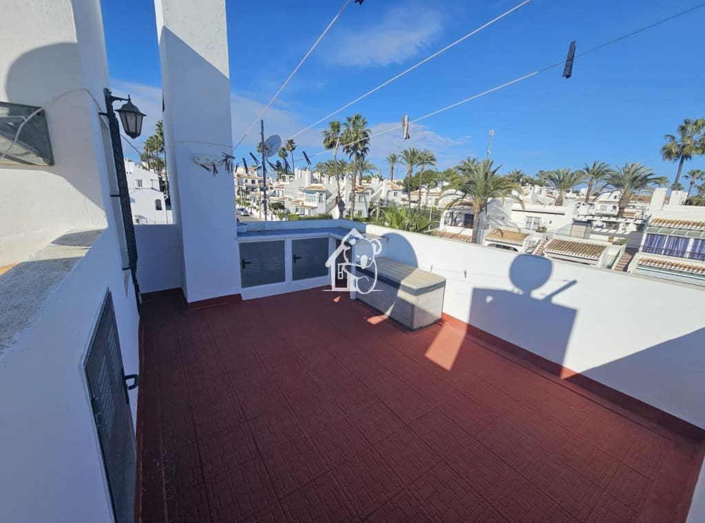 2 soveværelse Byhus til leje i Villamartin med swimmingpool - € 1.100 (Ref: 9525918)