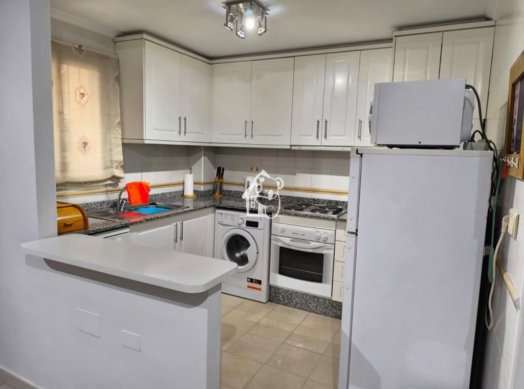 2 makuuhuone Huoneisto vuokrattavana paikassa Jacarilla mukana uima-altaan - 700 € (Ref: 9525919)