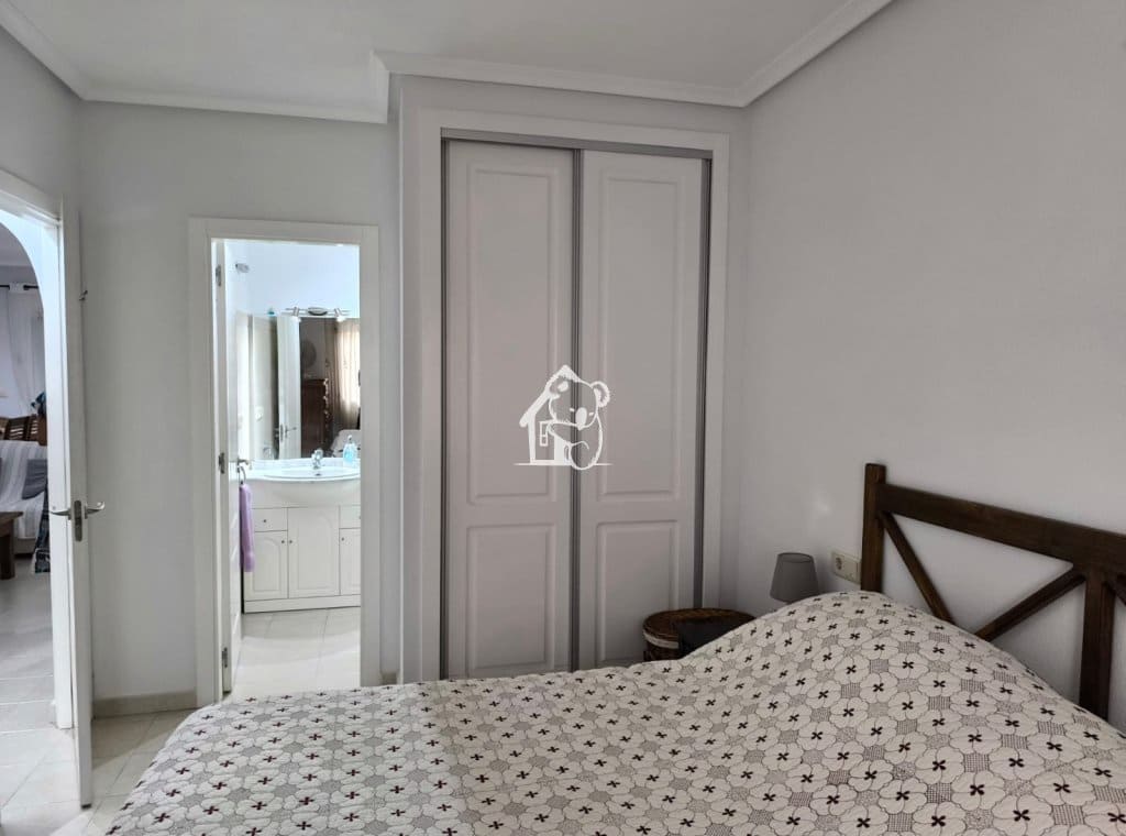 2 makuuhuone Huoneisto vuokrattavana paikassa Jacarilla mukana uima-altaan - 700 € (Ref: 9525919)