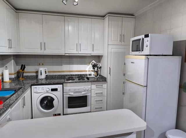 2 makuuhuone Huoneisto vuokrattavana paikassa Jacarilla mukana uima-altaan - 700 € (Ref: 9525919)