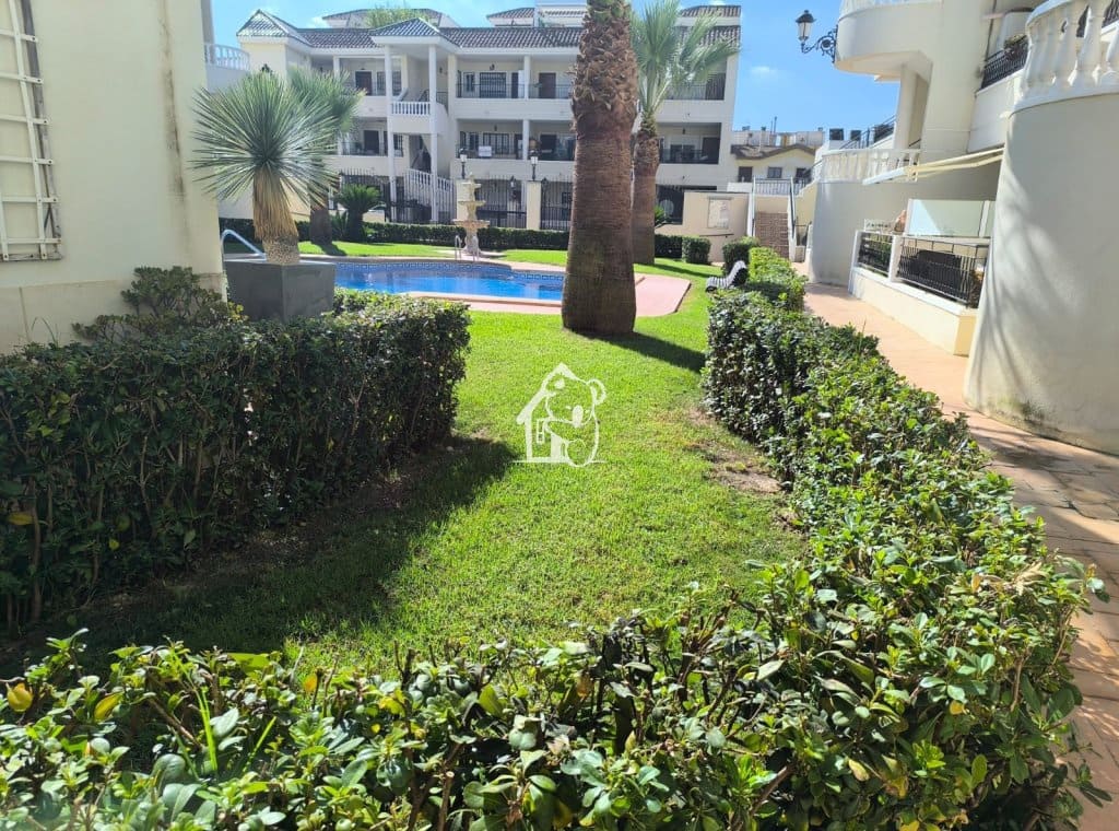 2 makuuhuone Huoneisto vuokrattavana paikassa Jacarilla mukana uima-altaan - 700 € (Ref: 9525919)