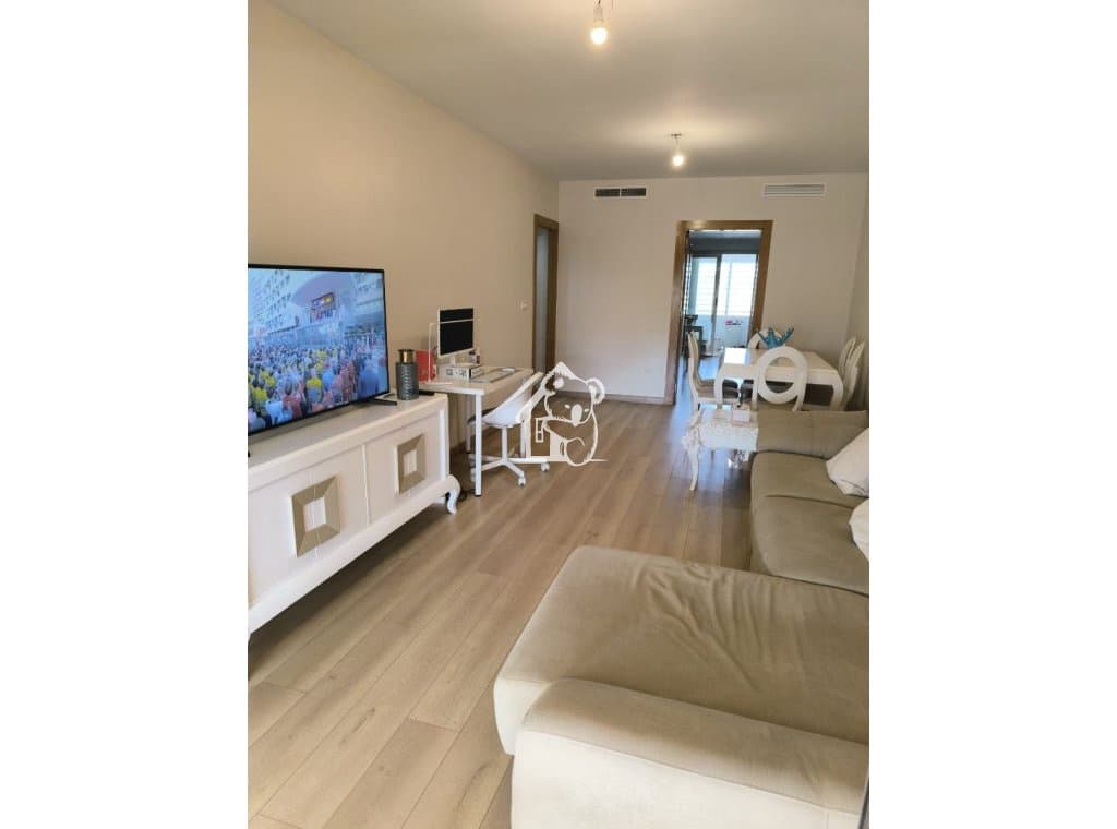 3 makuuhuone Huoneisto vuokrattavana paikassa Jacarilla mukana uima-altaan - 800 € (Ref: 9525920)