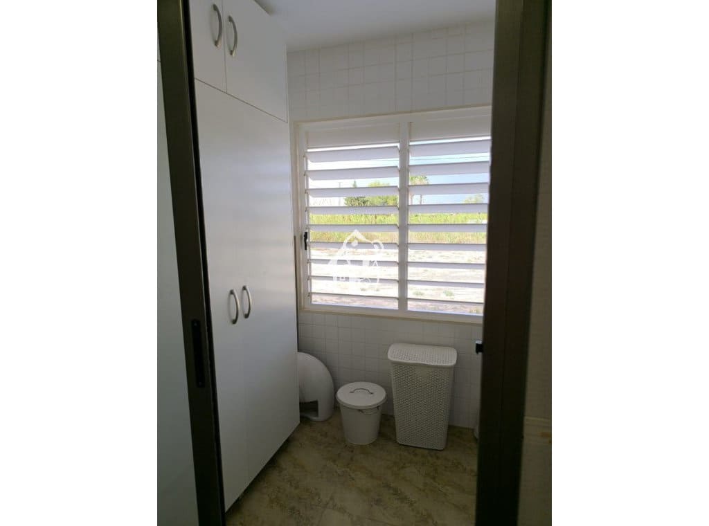 3 makuuhuone Huoneisto vuokrattavana paikassa Jacarilla mukana uima-altaan - 800 € (Ref: 9525920)