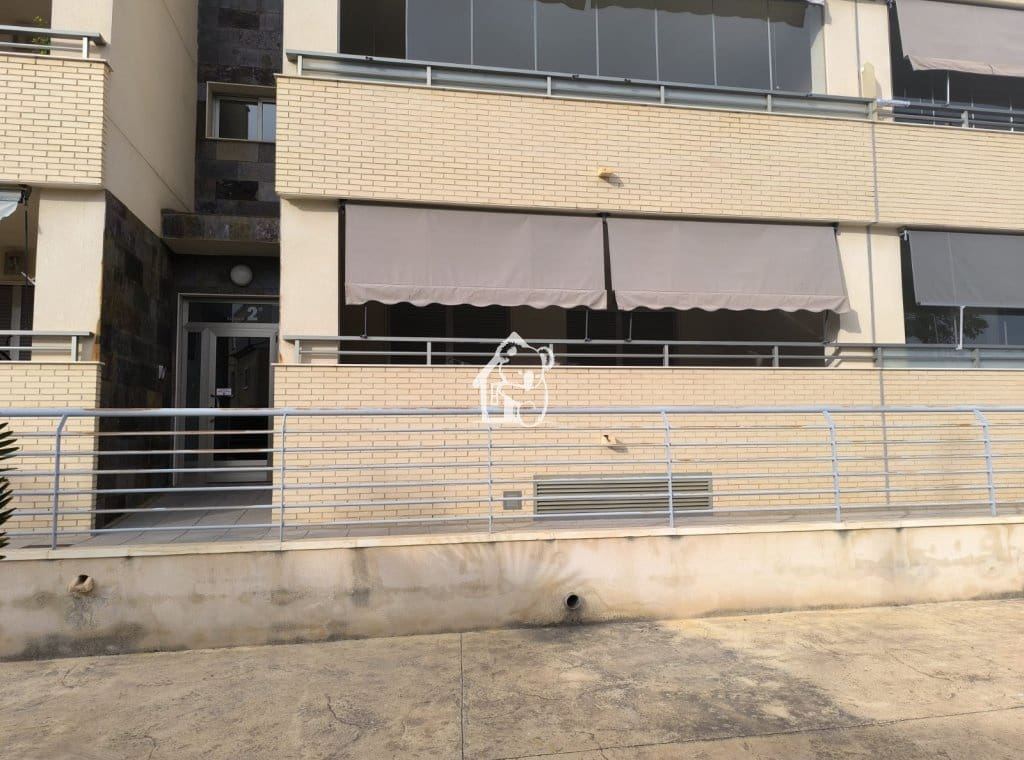 3 makuuhuone Huoneisto vuokrattavana paikassa Jacarilla mukana uima-altaan - 800 € (Ref: 9525920)