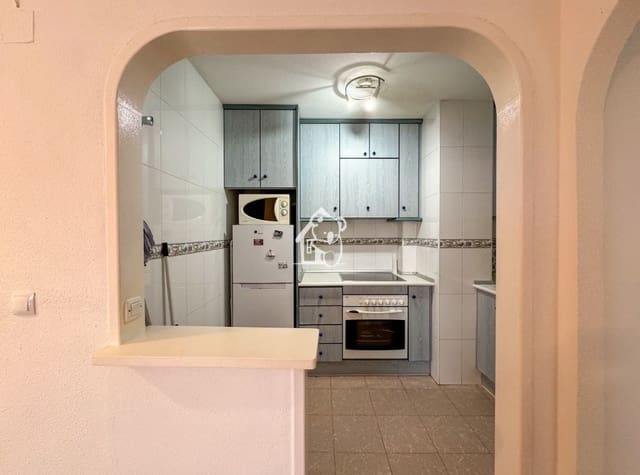 2 camera da letto Appartamento da affittare in Torrevieja con piscina - 750 € (Rif: 9525921)