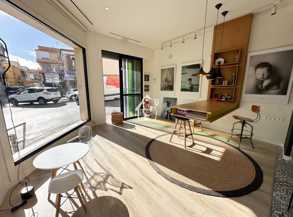 1 soveværelse Erhverv til leje i San Miguel de Salinas - € 1.000 (Ref: 9529175)