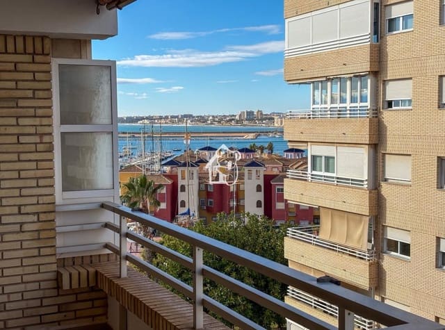 2 slaapkamer Appartement te koop in Puerto Deportivo, Torrevieja - € 245.000 (Ref: 9529245)