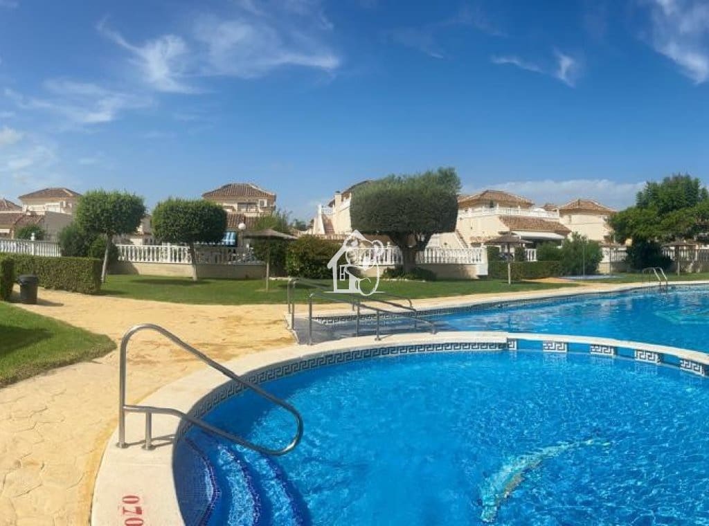 3 sovrum Hus att hyra i Algorfa med pool garage - 1 100 € (Ref: 9533004)